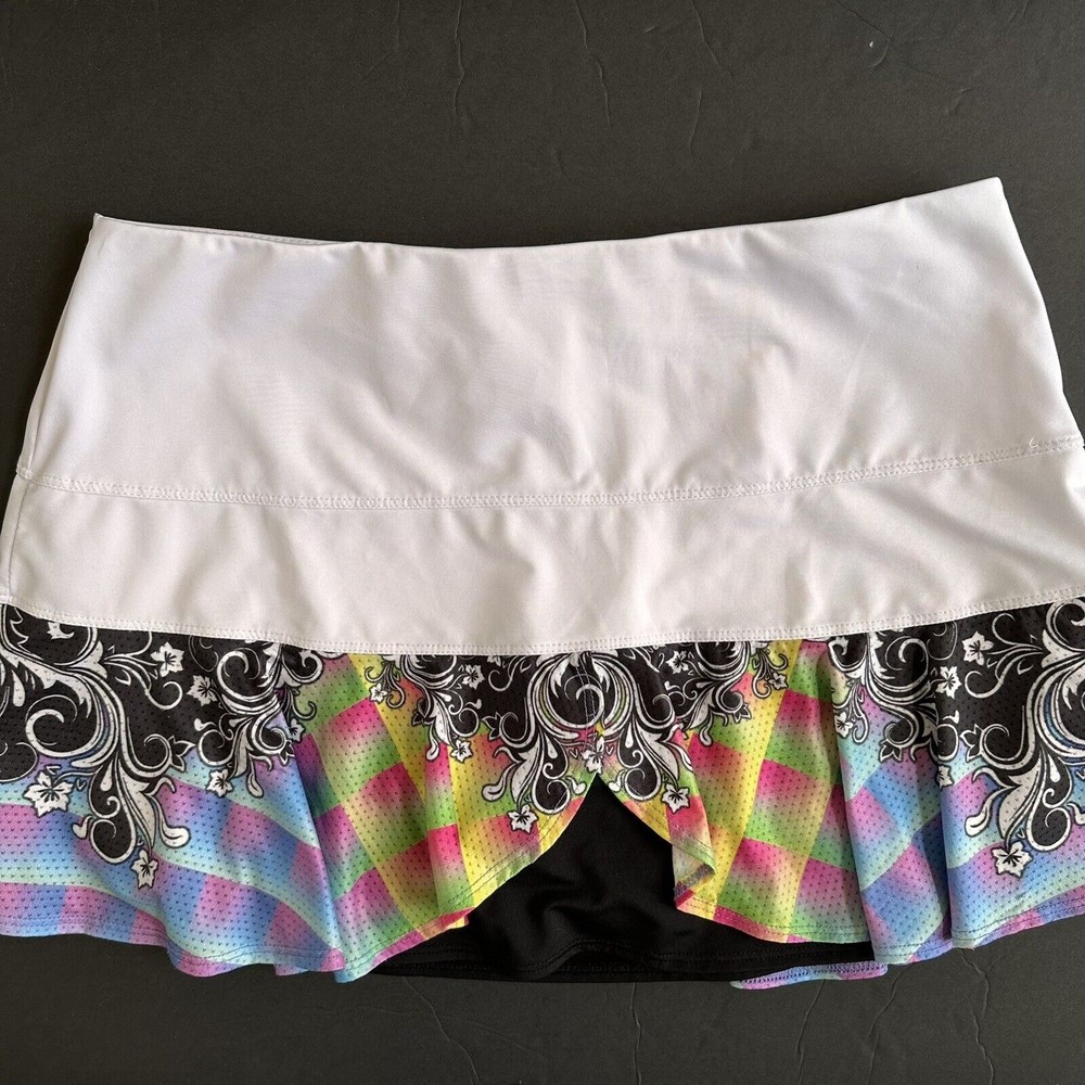 Lucky In Love Sport Skorts Skirt Tennis Womens L White Floral Pixel Flounce